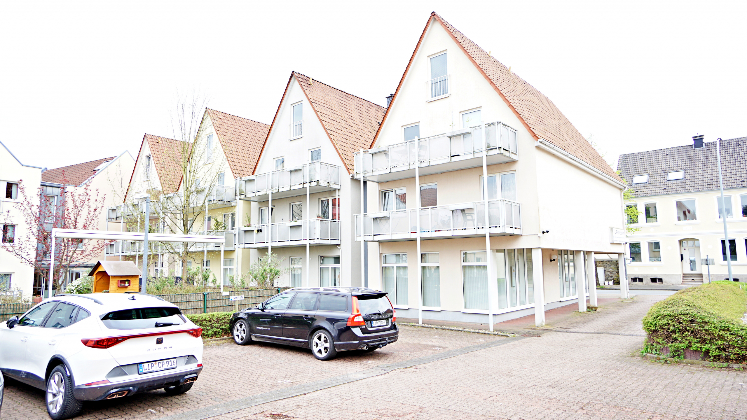 wohn- geschaeftshaus-horn-bad-meinberg - Dieses Objekt wird von DaVision Immobilien vermarktet. Ihr Immobilienpartner für Lemgo, Detmold & Umgebung!